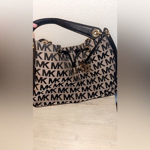 MK purse